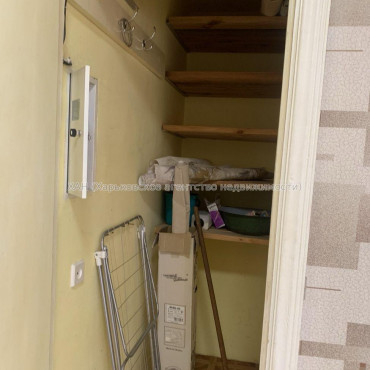 Продам квартиру, Алексеевская ул. , 1 кім., 36.50 м², косметический ремонт 