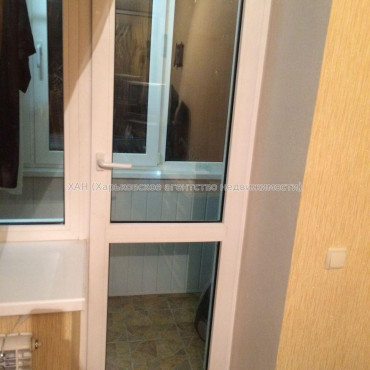 Продам квартиру, Василия Мельникова ул. , 1 кім., 32.50 м², капитальный ремонт 