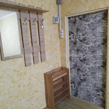 Продам квартиру, Гвардейцев Широнинцев ул. , 1 кім., 23 м², капитальный ремонт 