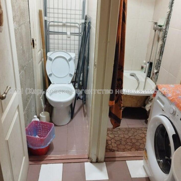 Продам квартиру, Гвардейцев Широнинцев ул. , 1  ком., 23 м², капитальный ремонт 