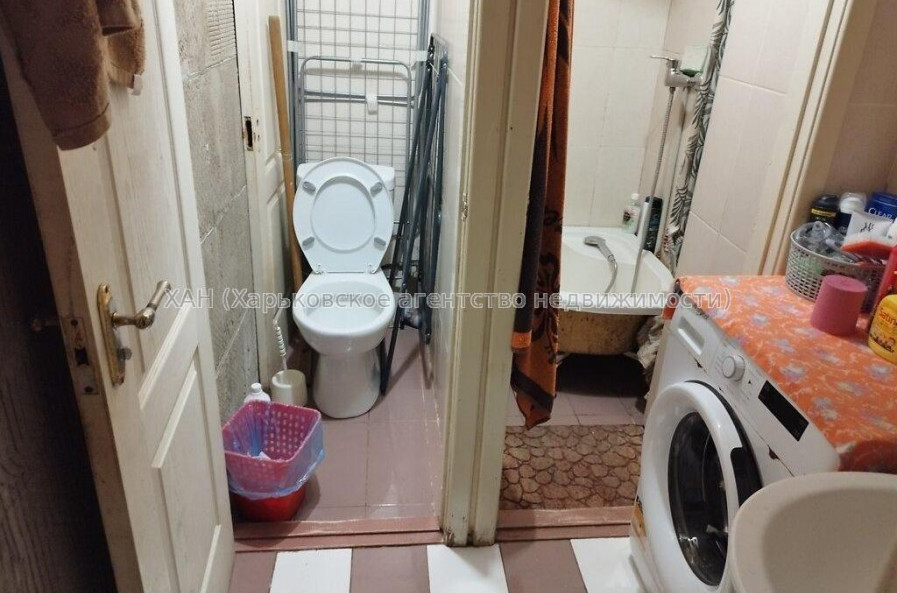 Продам квартиру, Гвардейцев Широнинцев ул. , 1 кім., 23 м², капитальный ремонт 