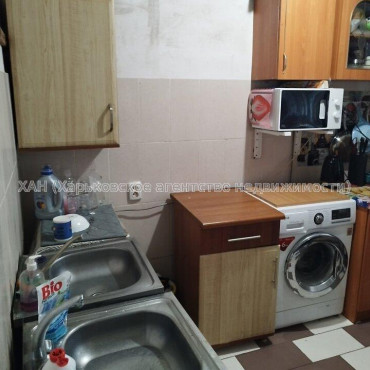 Продам квартиру, Гвардейцев Широнинцев ул. , 1  ком., 23 м², капитальный ремонт 