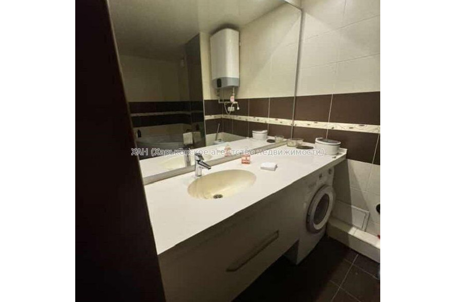 Продам квартиру, Клочковская ул. , 2  ком., 73.40 м², авторский дизайн 