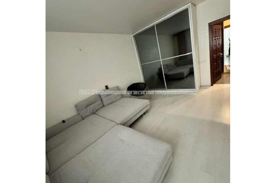 Продам квартиру, Клочковская ул. , 2  ком., 73.40 м², авторский дизайн 