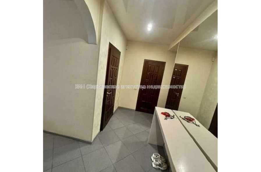Продам квартиру, Клочковская ул. , 2  ком., 73.40 м², авторский дизайн 