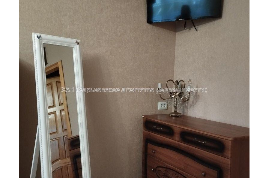 Продам квартиру, Ньютона ул. , 2  ком., 44.50 м², евроремонт 