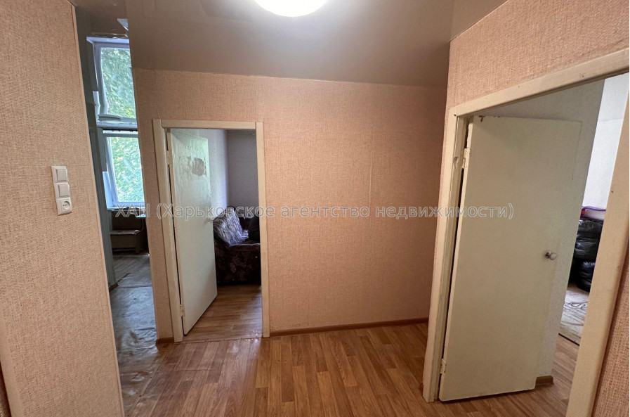 Продам квартиру, Непокоренных ул. , 2 кім., 46 м², косметический ремонт 