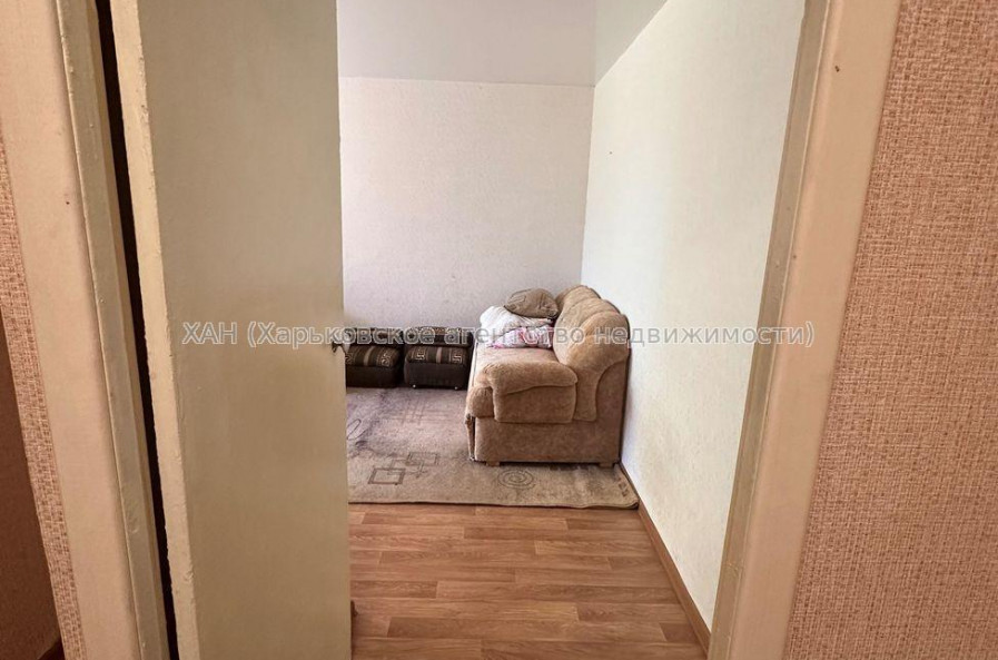 Продам квартиру, Непокоренных ул. , 2 кім., 46 м², косметический ремонт 