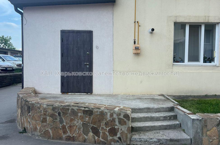 Продам квартиру, Новоалександровская ул. , 3  ком., 60 м², авторский дизайн 