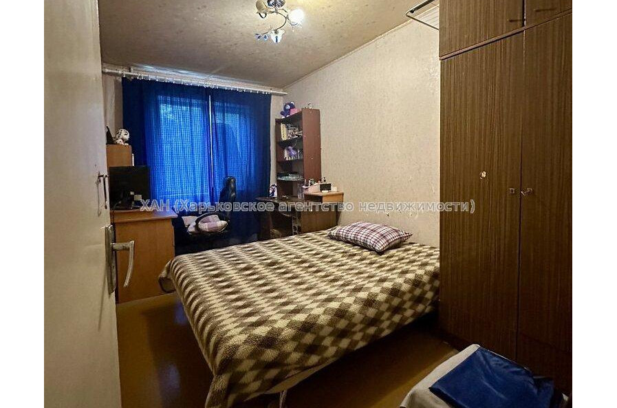 Продам квартиру, Каденюка ул. , 2  ком., 45.60 м², косметический ремонт 
