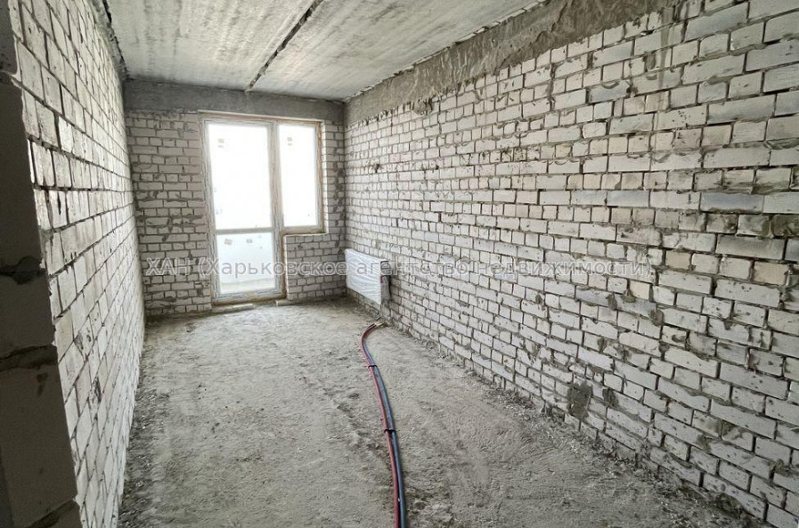 Продам квартиру, Мира ул. , 3  ком., 80.10 м², без внутренних работ 