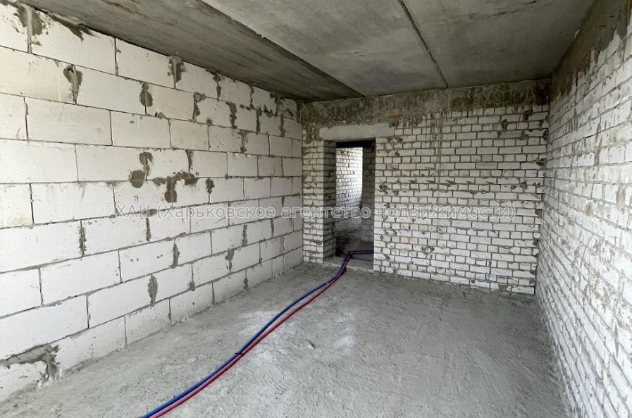 Продам квартиру, Мира ул. , 3  ком., 80.10 м², без внутренних работ 