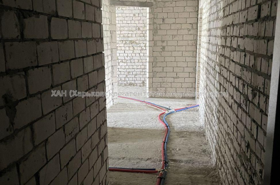 Продам квартиру, Мира ул. , 3  ком., 80.10 м², без внутренних работ 