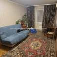 Продам квартиру, Валентиновская ул. , 3  ком., 72 м², частичный ремонт 