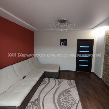 Продам квартиру, Залесская ул. , 2  ком., 60 м², евроремонт 