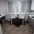 Продам квартиру, Залесская ул. , 2 кім., 60 м², евроремонт 