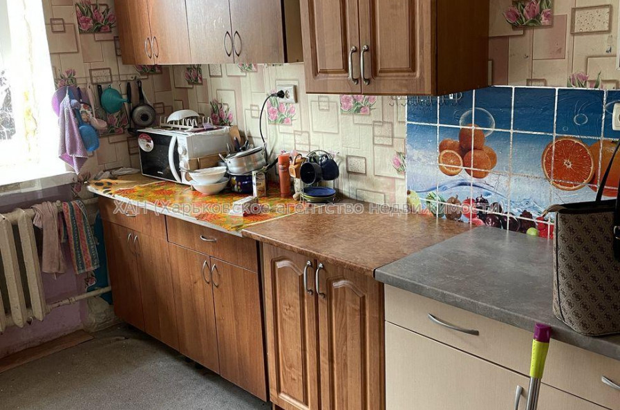 Продам квартиру, 23 Августа ул. , 1  ком., 14.30 м², косметический ремонт 
