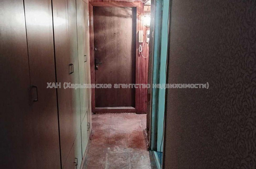 Продам квартиру, Непокоренных ул. , 3  ком., 66 м², советский ремонт 