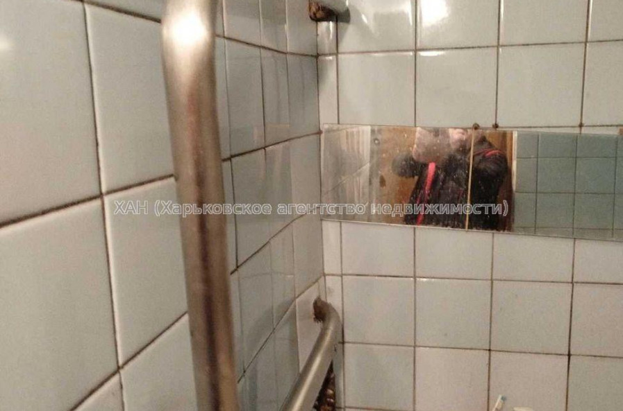Продам квартиру, Непокоренных ул. , 3  ком., 66 м², советский ремонт 
