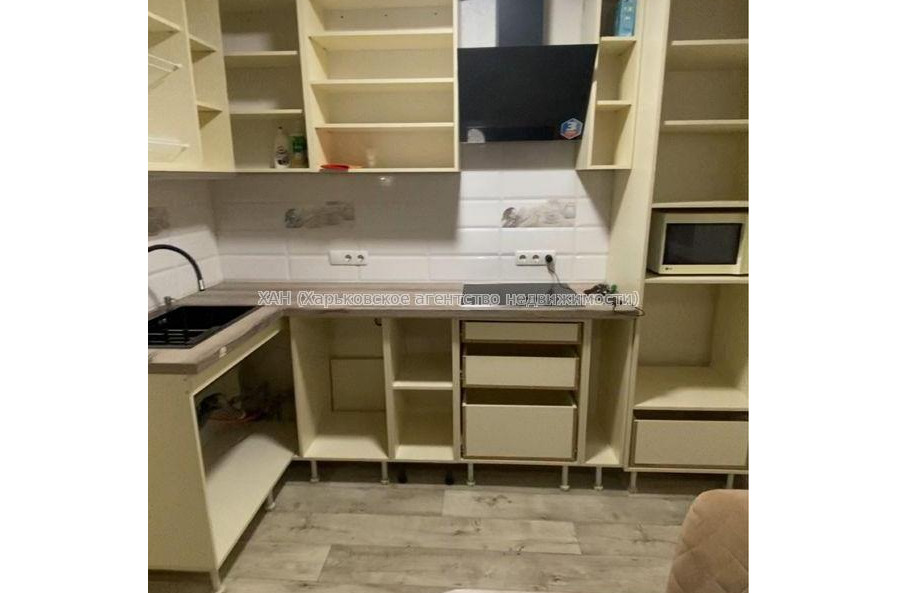 Продам квартиру, Барабашова академика ул. , 1 кім., 35 м², евроремонт 