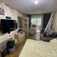 Продам квартиру, Харьковских Дивизий ул. , 1  ком., 29.70 м², частичный ремонт 