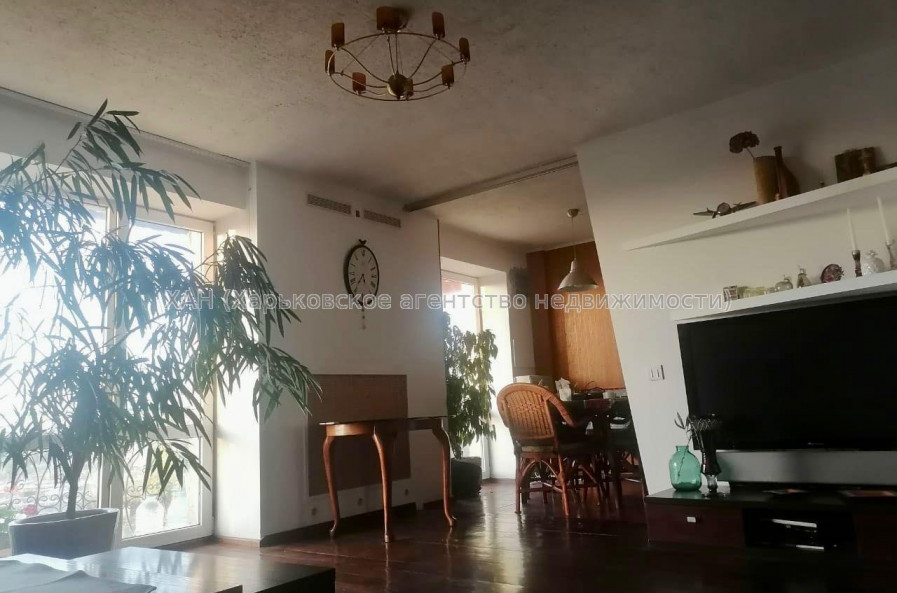 Продам квартиру, 3  ком., 82 м², авторский дизайн 