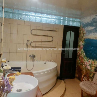 Продам квартиру, Вальтера ул. , 3  ком., 82 м², авторский дизайн  - фото 20 Продам квартиру, Вальтера ул. , 3  ком., 82 м², авторский дизайн