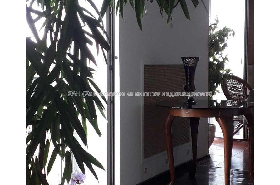 Продам квартиру, 3  ком., 82 м², авторский дизайн 