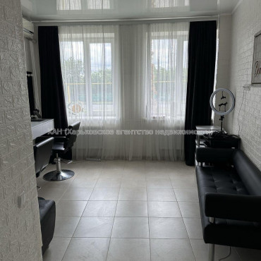 Продам нежилую недвижимость, салон красоты , 1  ком., 18.20 м², евроремонт 