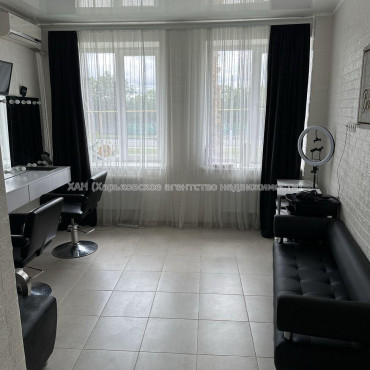 Продам нежилую недвижимость, салон красоты , 1  ком., 18.20 м², евроремонт 