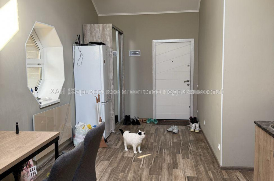 Продам квартиру, Академика Павлова ул. , 3  ком., 77 м², евроремонт 
