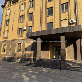 Продам квартиру, Академика Павлова ул. , 3  ком., 77 м², евроремонт