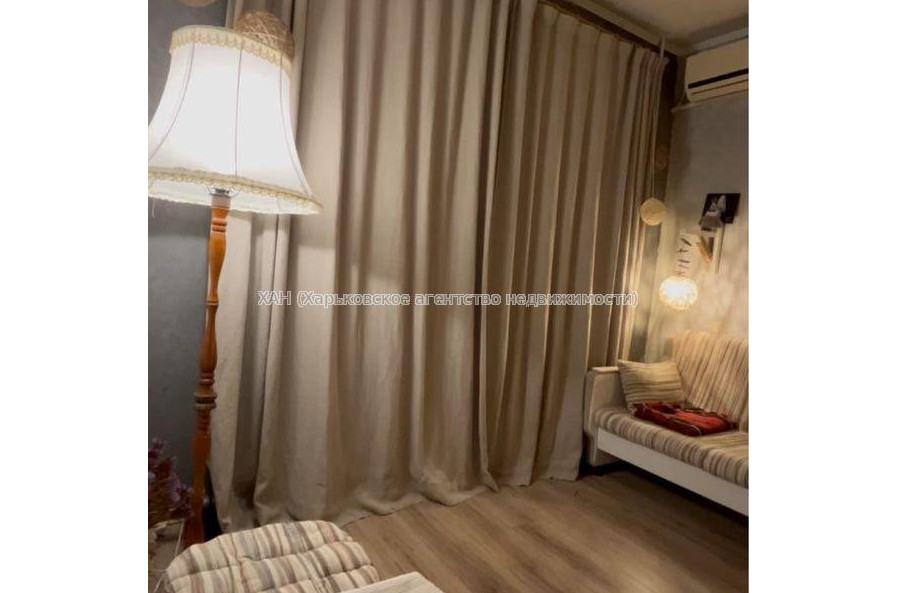 Продам квартиру, Кольцевой проезд , 3  ком., 63.10 м², советский ремонт 