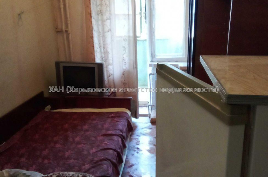 Продам квартиру, Мира ул. , 1  ком., 16 м², советский ремонт 