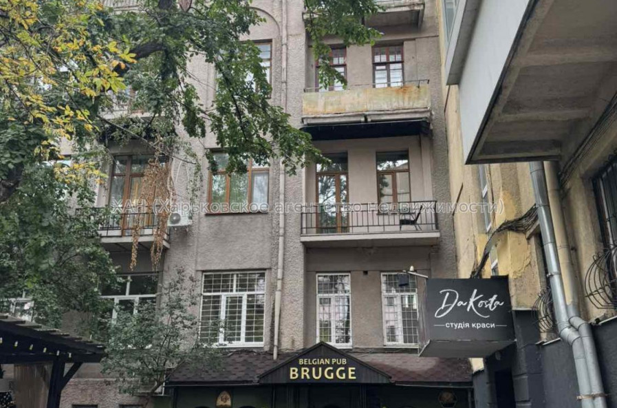 Продам квартиру, Свободы ул. , 1 кім., 29 м², косметический ремонт 