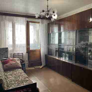 Продам квартиру, Гвардейцев Широнинцев ул. , 26 , 2 кім., 45 м², без ремонта 