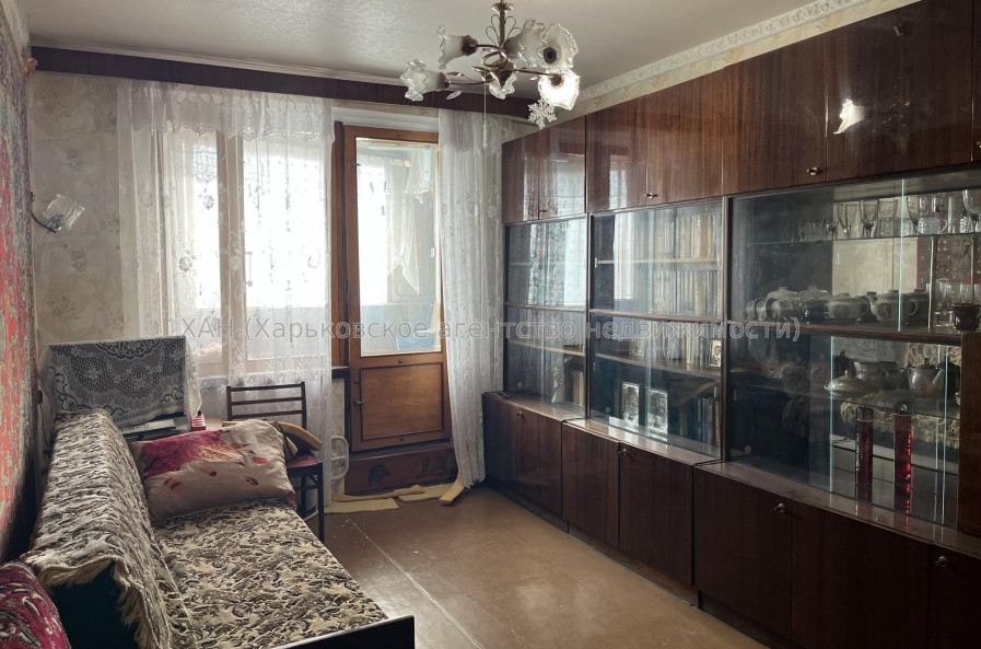 Продам квартиру, Гвардейцев Широнинцев ул. , 26 , 2 кім., 45 м², без ремонта 