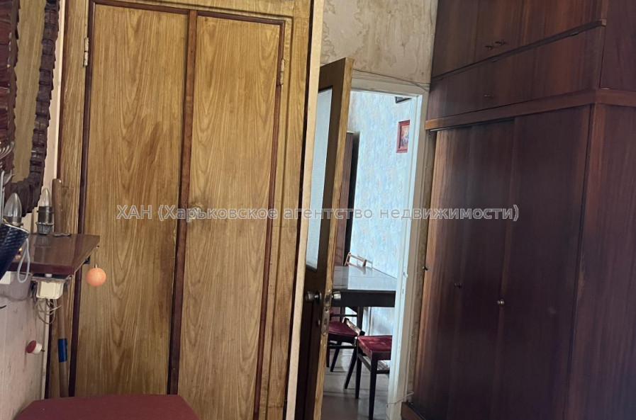 Продам квартиру, Гвардейцев Широнинцев ул. , 26 , 2 кім., 45 м², без ремонта 