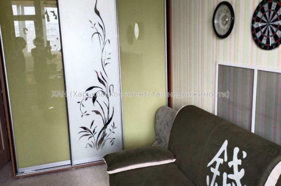 Продам квартиру, 3 кім., 65.40 м², капитальный ремонт 