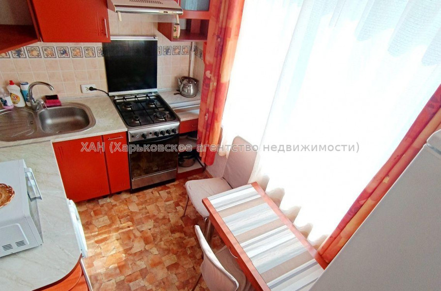 Продам квартиру, Продольная ул. , 2  ком., 45.30 м², косметический ремонт 