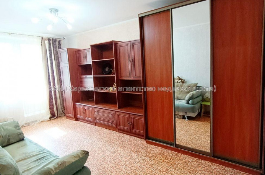 Продам квартиру, Продольная ул. , 2  ком., 45.30 м², косметический ремонт 
