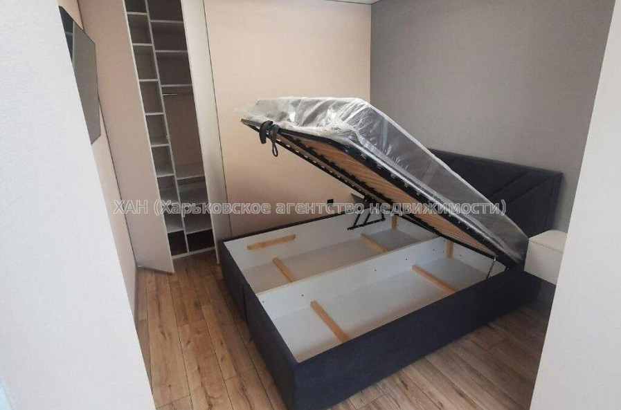 Продам квартиру, Непокоренных ул. , 1  ком., 45 м², евроремонт 