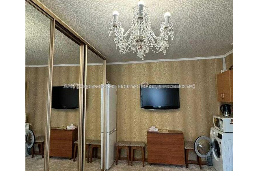 Продам квартиру, Монюшко ул. , 1 кім., 51.50 м², капитальный ремонт 
