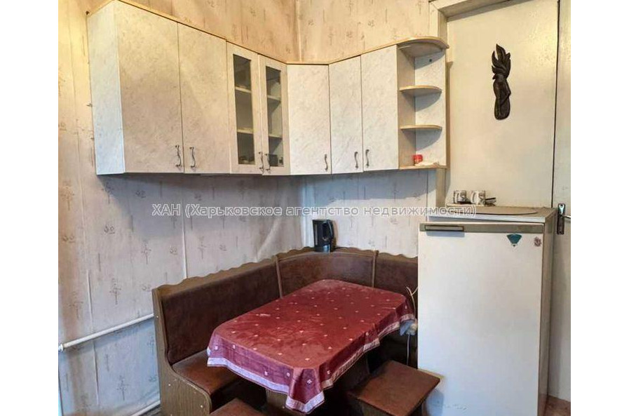 Продам квартиру, Михаила Семенко ул. , 1  ком., 51.50 м², капитальный ремонт 