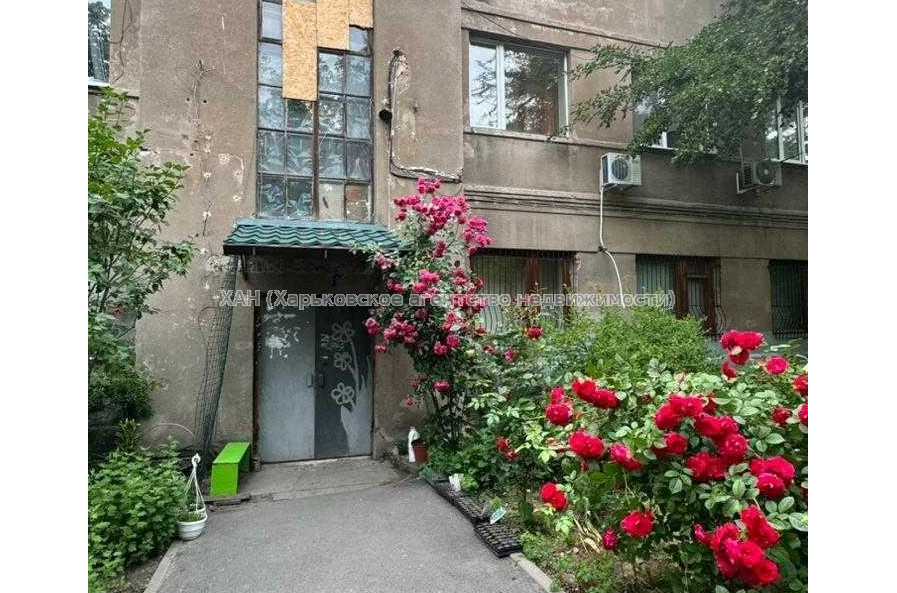 Продам квартиру, Михаила Семенко ул. , 1  ком., 51.50 м², капитальный ремонт 