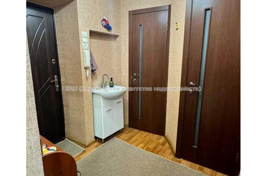 Продам квартиру, Монюшко ул. , 1 кім., 51.50 м², капитальный ремонт 