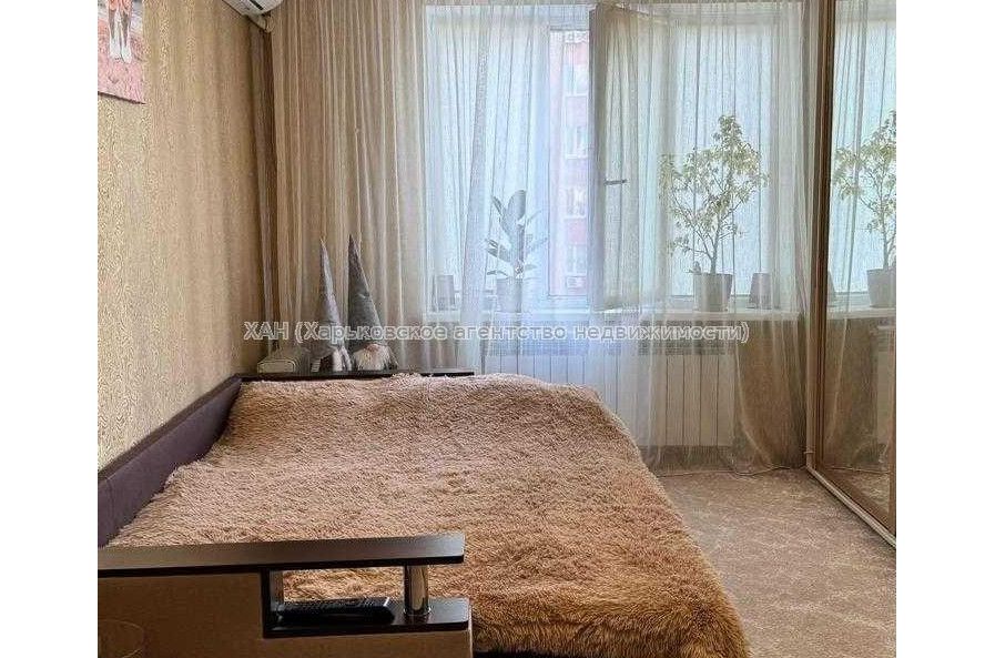 Продам квартиру, Монюшко ул. , 1 кім., 51.50 м², капитальный ремонт 