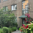 Продам квартиру, Михаила Семенко ул. , 1  ком., 51.50 м², капитальный ремонт 