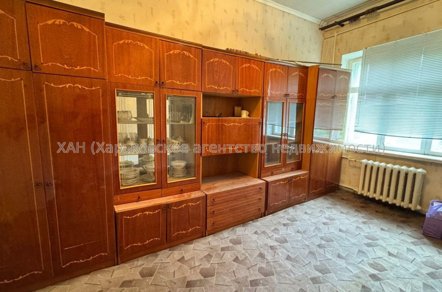 Продам квартиру, Михаила Семенко ул. , 1  ком., 51.50 м², капитальный ремонт 