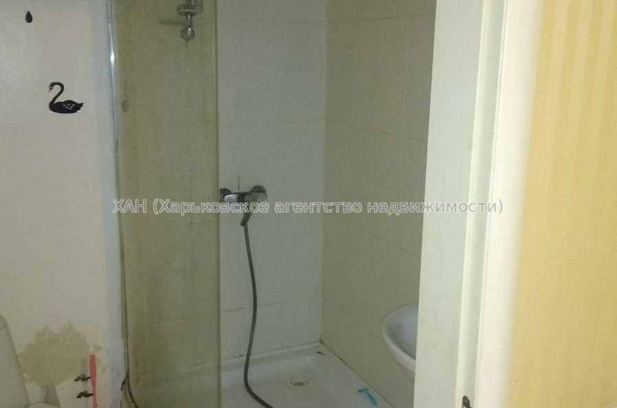 Продам квартиру, Зерновая ул. , 1 кім., 32 м², косметический ремонт 